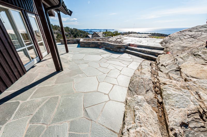 Outdoor Slate Tile Patios